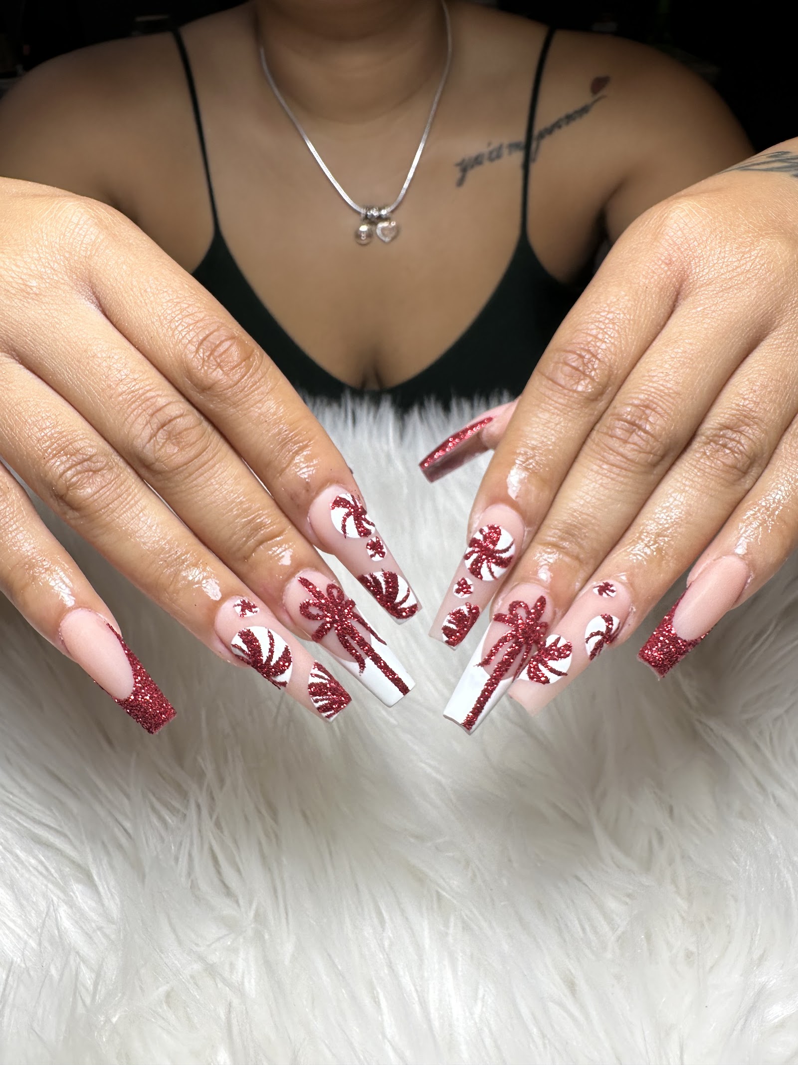 Luxx Nail Bar nail photo 1