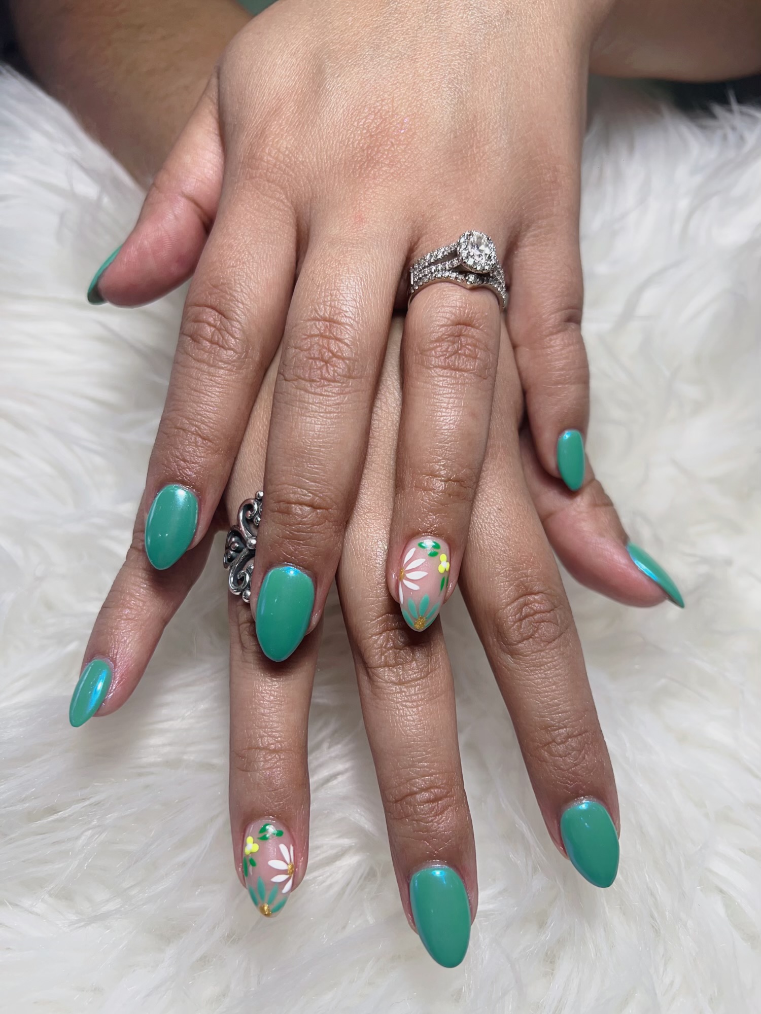 Luxx Nail Bar nail photo 6